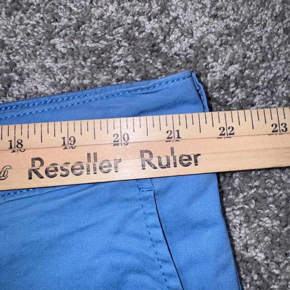 IZOD Saltwater Dockside Mens Classic Fit Stretch Shorts Riviera Blue 42 NEW - Picture 7 of 8